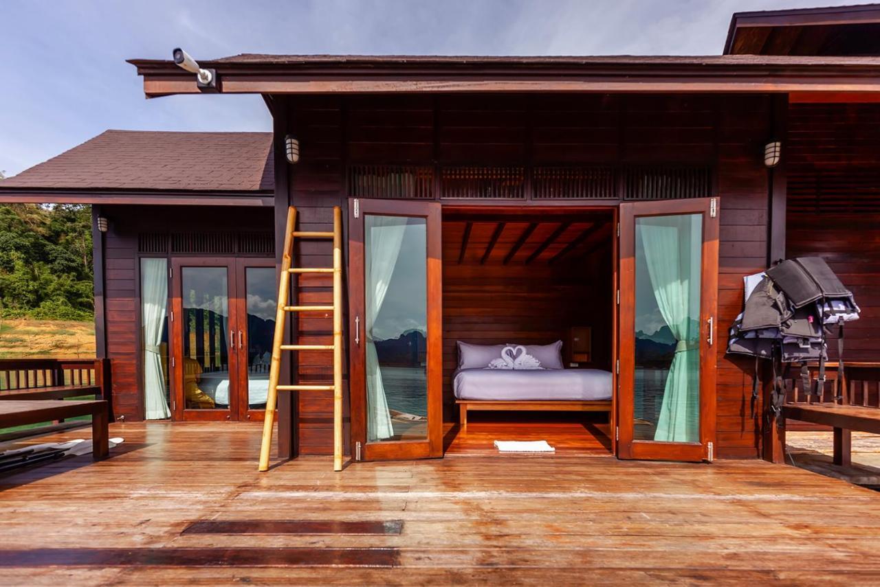 500 Rai Floating Resort Ban Chieo Ko Exterior foto